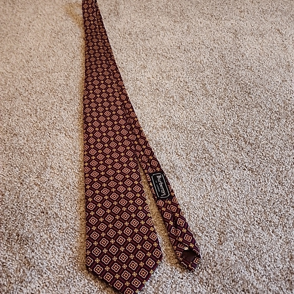 Burberry Mens Tie Red, Gold, Blue, Authenticated - Picture 11 of 11
